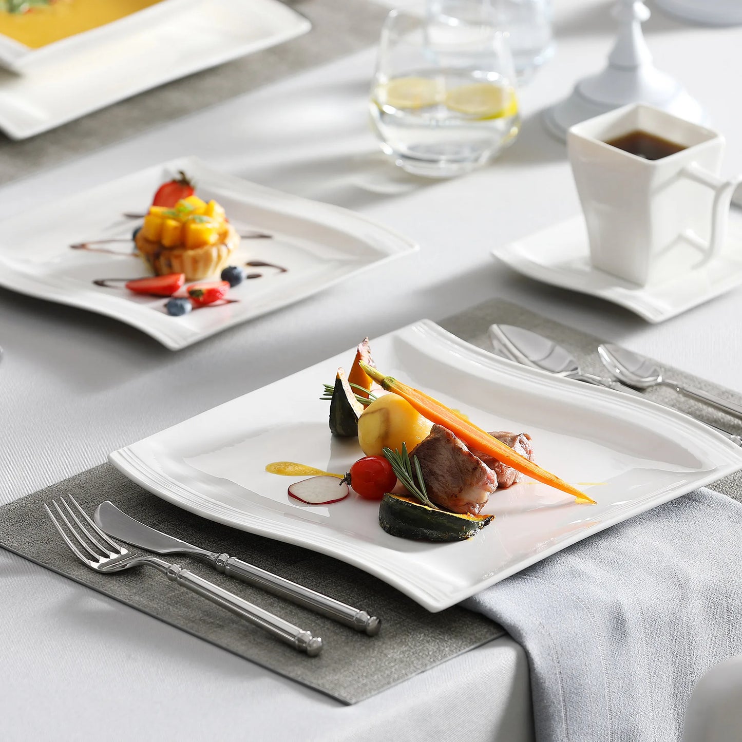 White Porcelain Dinner Sets